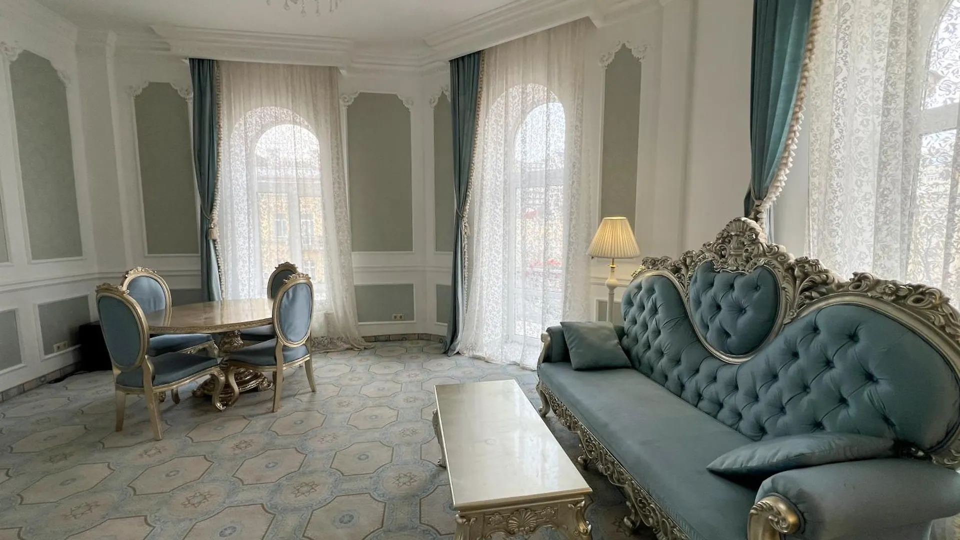 Royal Grand Hotel Kiev