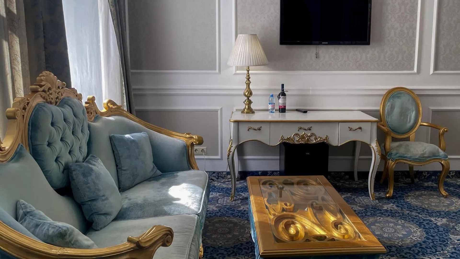 Royal Grand Hotel Kyiv