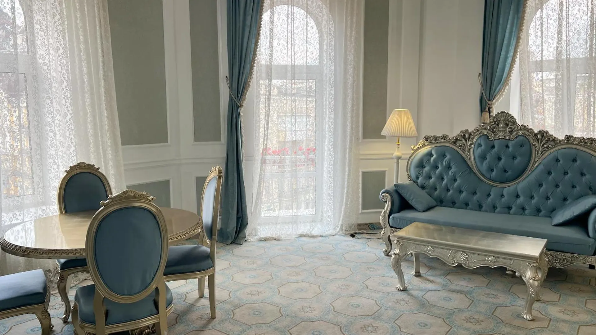 Royal Grand Hotel Kyiv